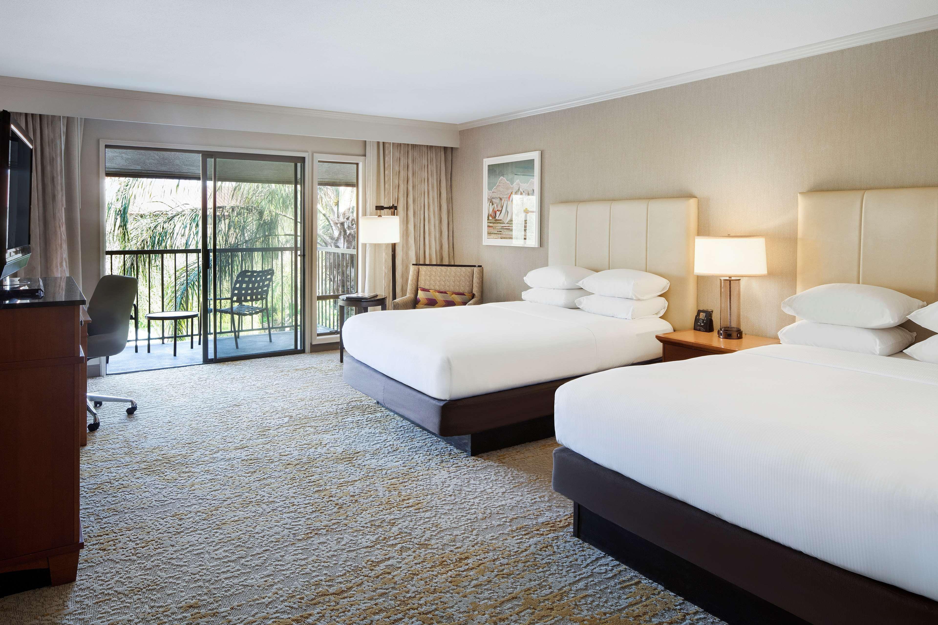 Doubletree By Hilton Ontario Airport Hotel Luaran gambar