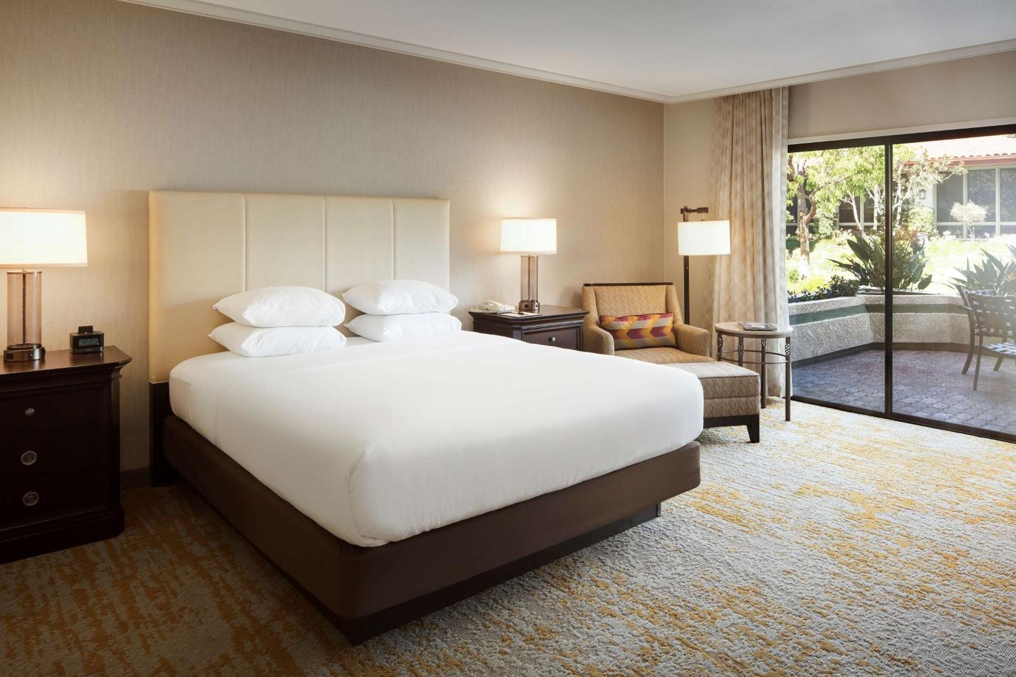 Doubletree By Hilton Ontario Airport Hotel Luaran gambar